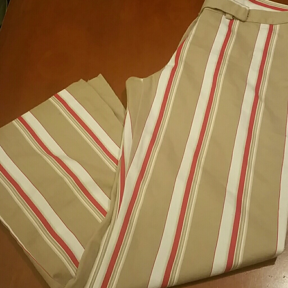 Capris - Picture 8 of 8